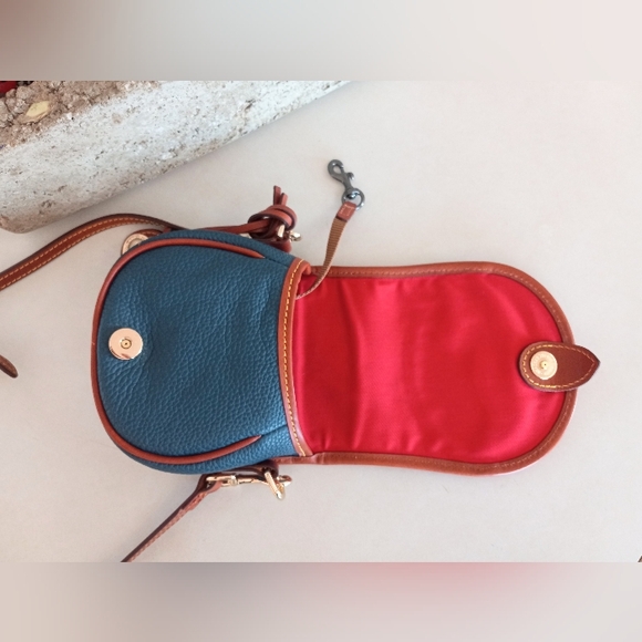 Dooney & Bourke All Weather Leather 2, Duck Bag In Jeans - Picture 7 of 16